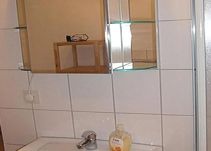 By Interhome Schernfeld